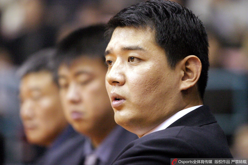 CBA青涩照之巩晓彬