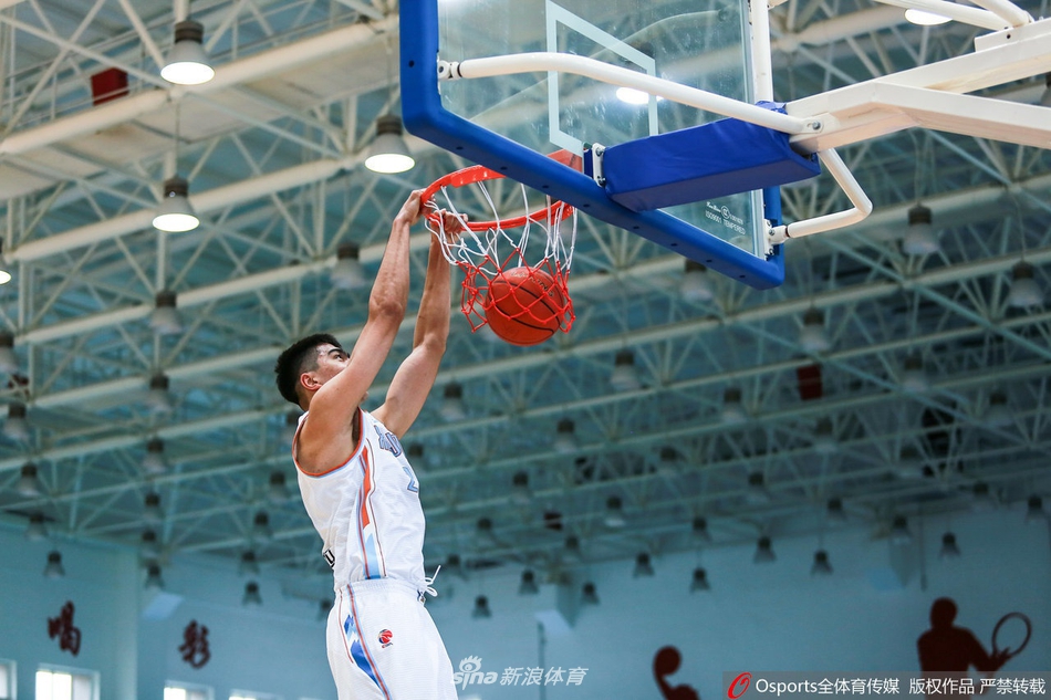 比赛回归！新疆团建途中组织表演赛