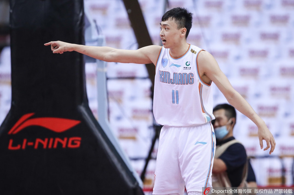 [CBA复赛]新疆106-105吉林 周琦37分