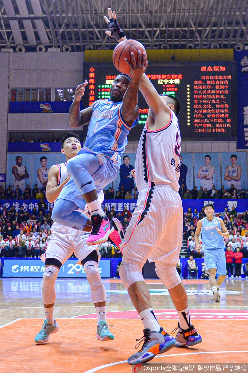 CBA第6轮:新疆VS辽宁