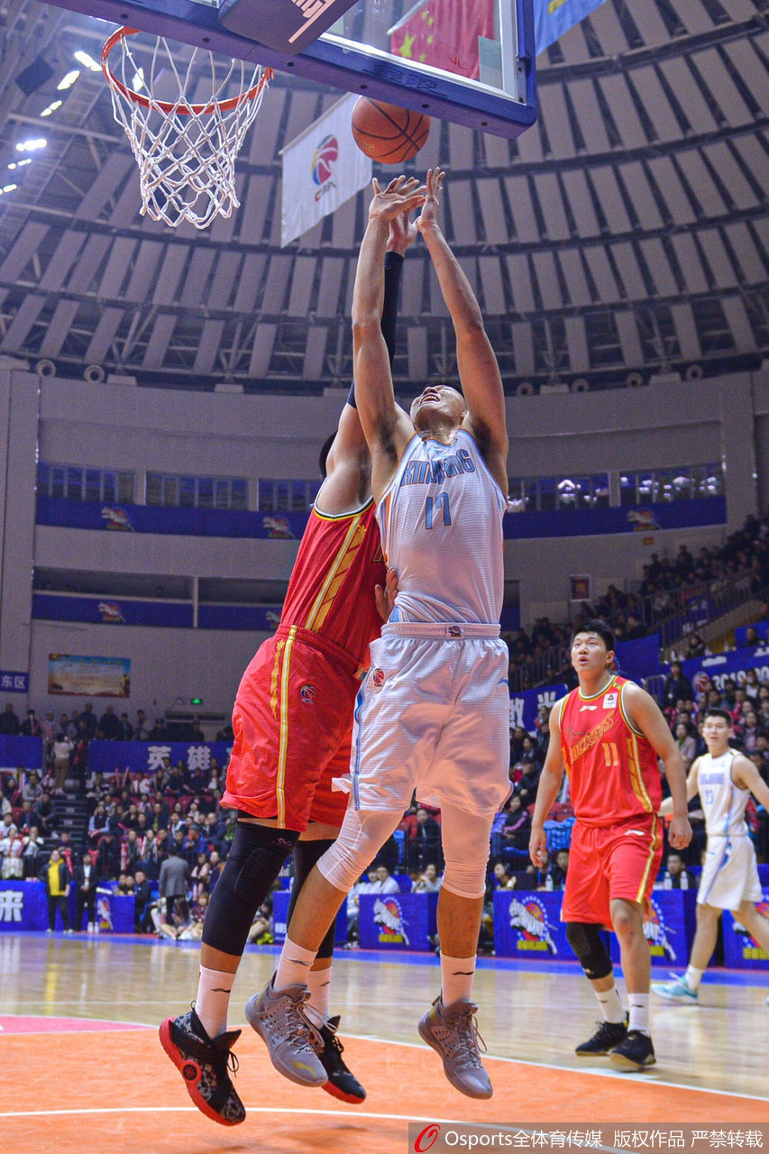 CBA第10轮:新疆VS八一
