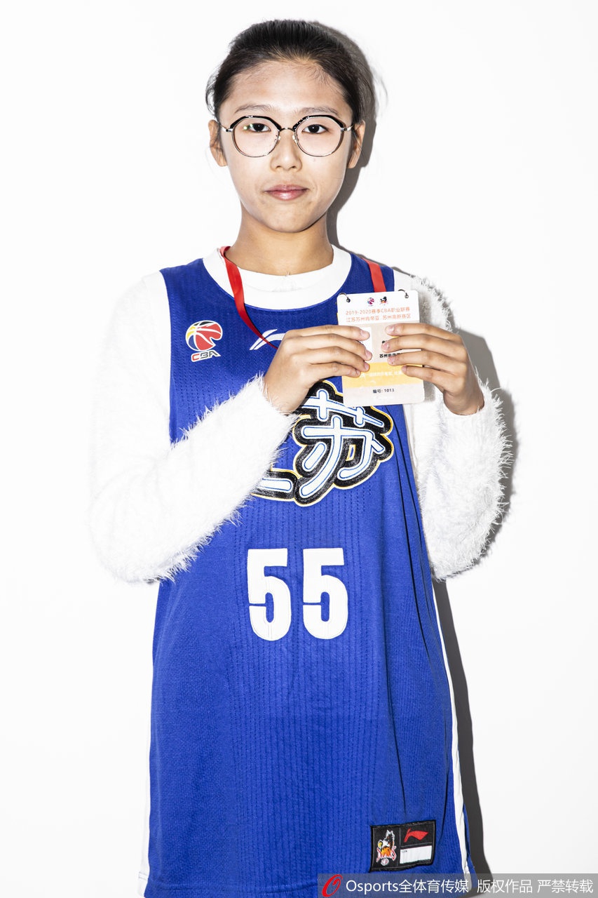 CBA第11轮:胡雪峰大女儿化身小记者采访球员