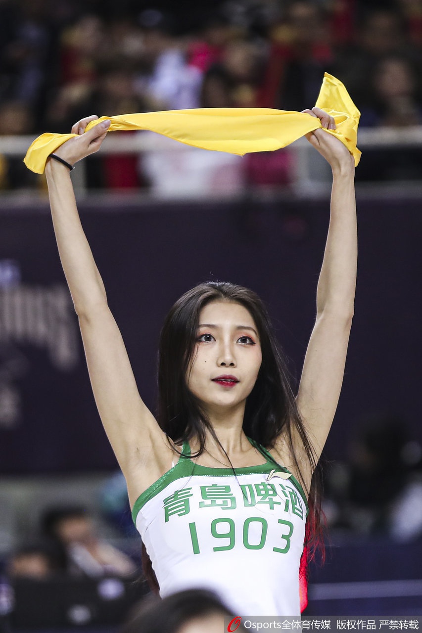 CBA第24轮:篮球宝贝性感热舞助力球队