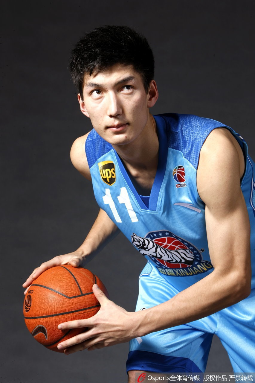 九大型男年轻照！这才叫颜值爆表