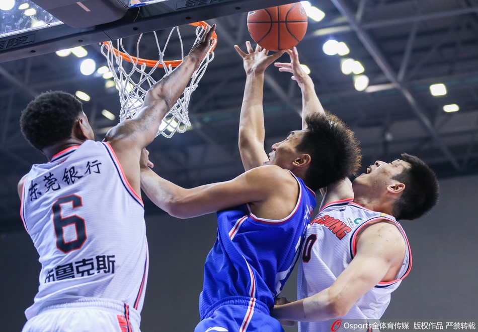 CBA第8轮:天津VS广东