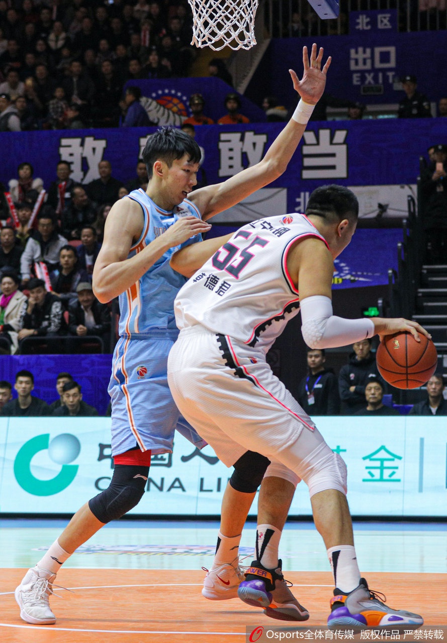 CBA第6轮:新疆VS辽宁