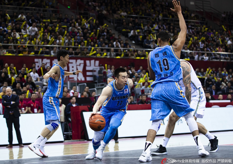CBA第6轮:江苏vs北京