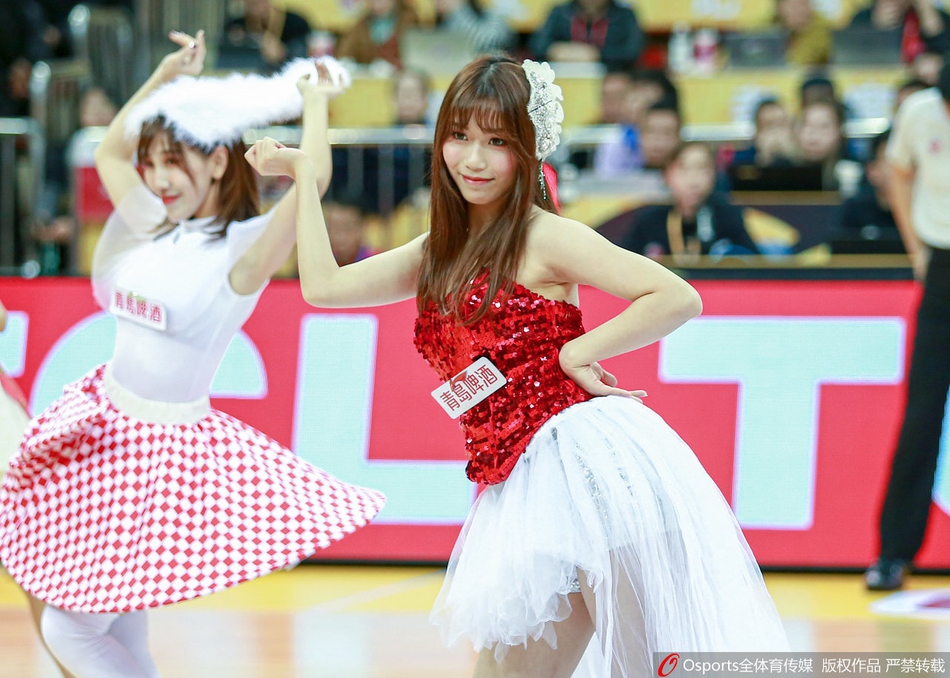 CBA第21轮:篮球宝贝热舞助力