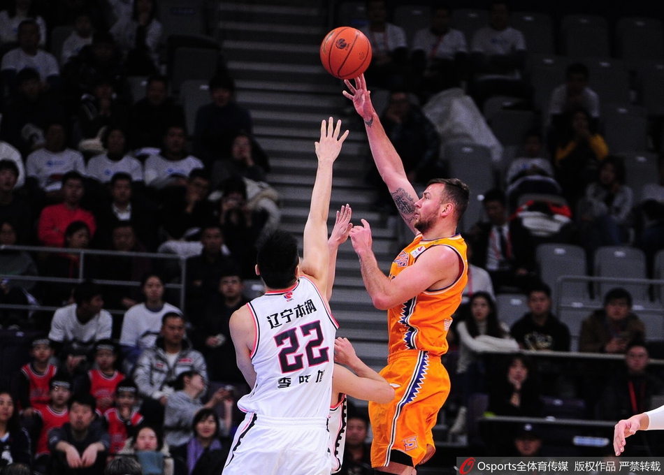CBA第16轮:辽宁111-94上海