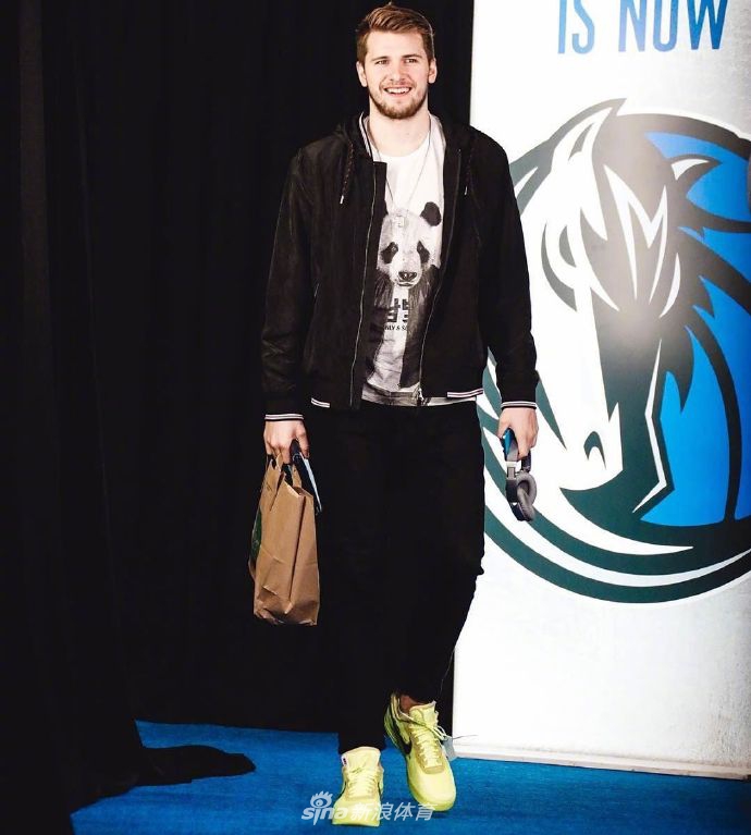 球技好颜值高火爆全球！欧洲“美队”东契奇真的很能打