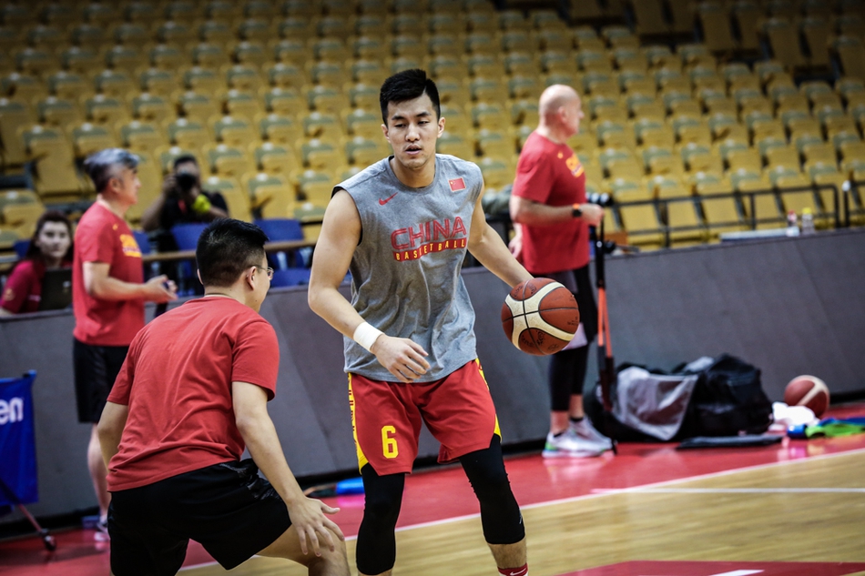 郭艾伦状态火热