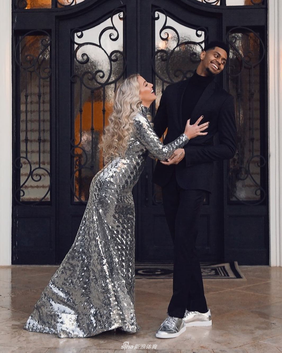 金发+大长腿！前威少小弟坐拥美艳娇娘！这颜值简直是犯罪