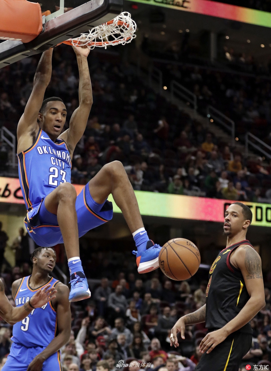 弗格森双手暴扣