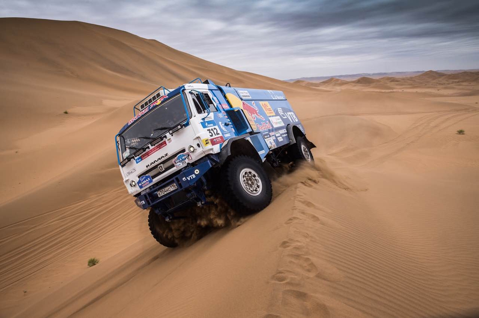 2017年7月20日,甘肃,2017丝绸之路拉力赛第12赛段,嘉峪关至阿拉善右旗