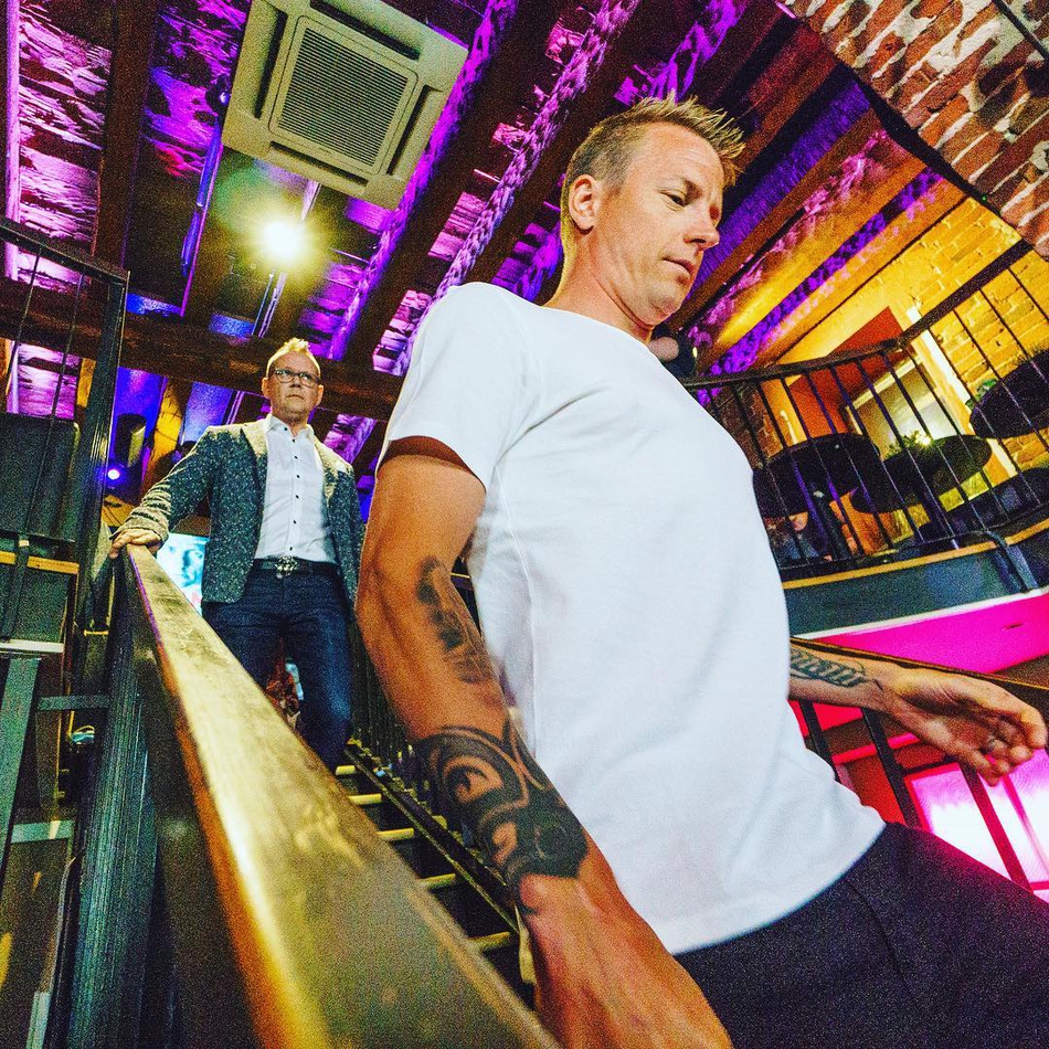 图集-"万人迷"莱科宁自传发布