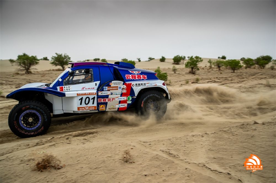 食物残渣未清、装备故障，，，，比格比萨首创人宣布视频痛批门店治理