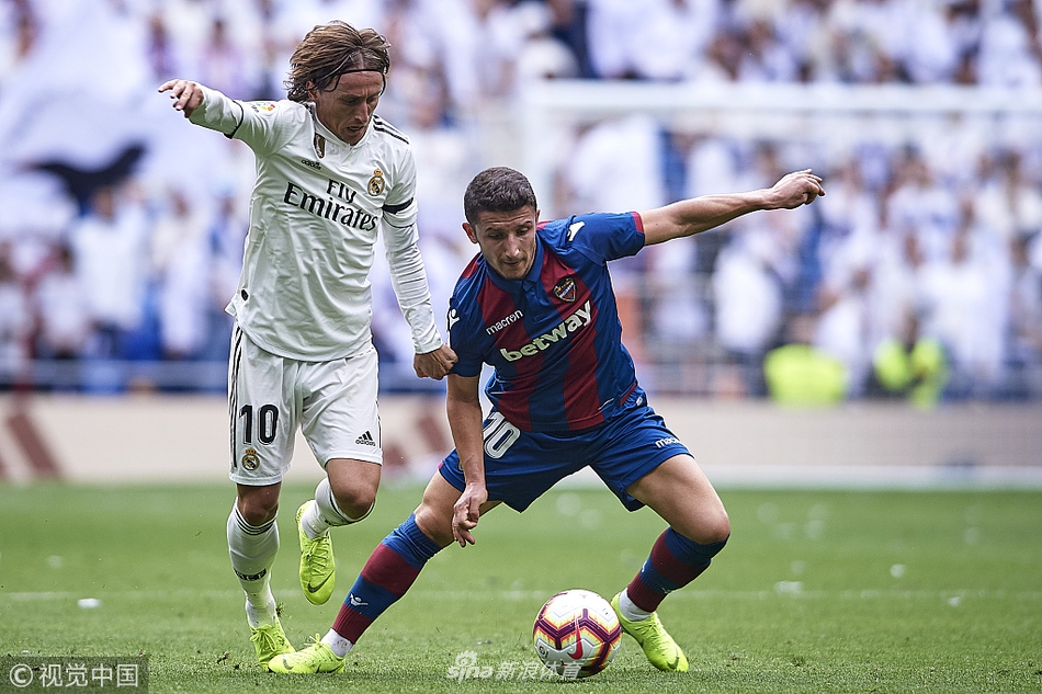 [西甲]皇马1-2莱万特