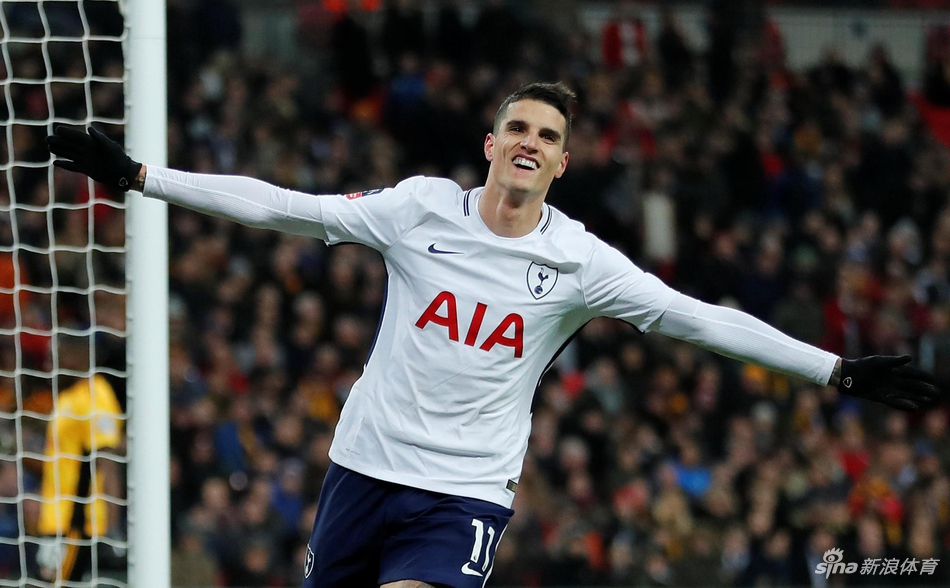 拉梅拉庆祝进球