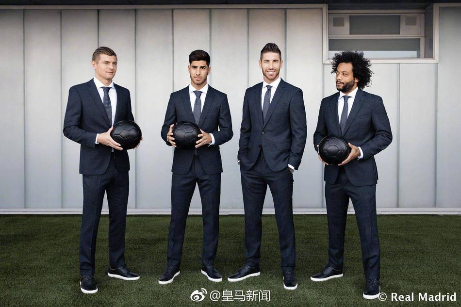 太帅了！皇马众星穿上帅气西装