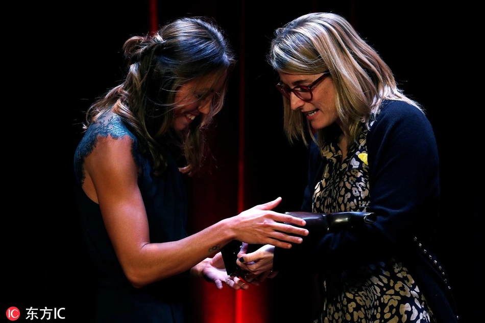 巴萨大将获加泰体育奖最佳球员