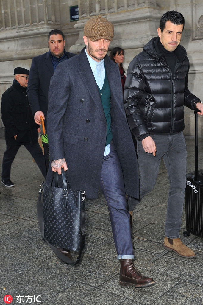 贝克汉姆帅气英伦打扮