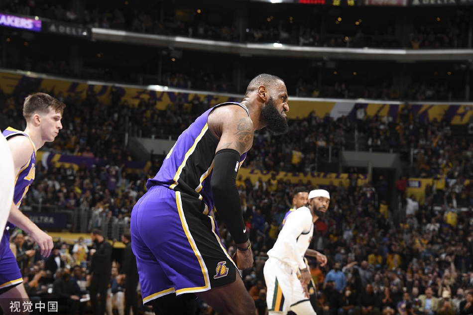 [NBA]湖人107-101险胜爵士 詹姆斯33分