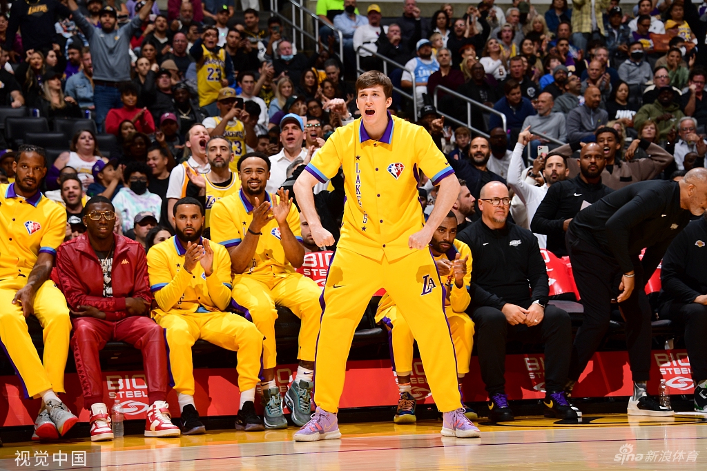 [NBA]鹈鹕114-111湖人 詹姆斯空砍38分