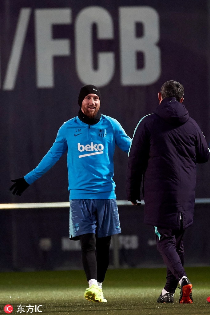 巴萨训练备战塞维利亚