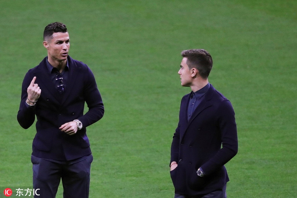 尤文欧冠踩场 C罗霸道总裁范