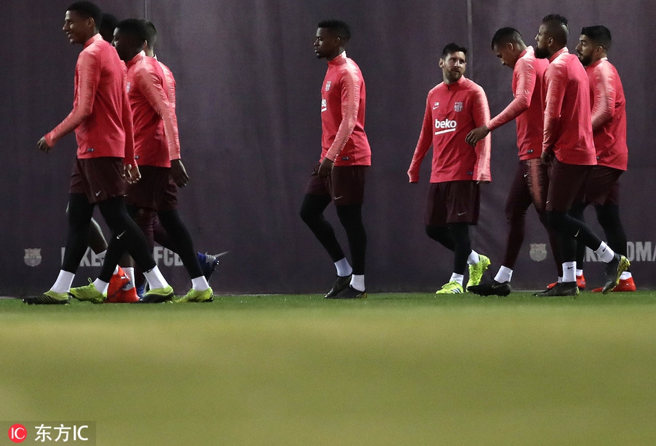 巴萨训练备战欧冠对阵里昂