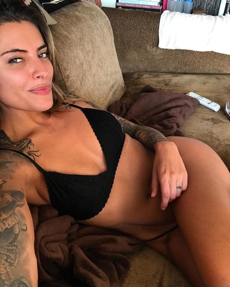 前利物浦灾星又擒获美人