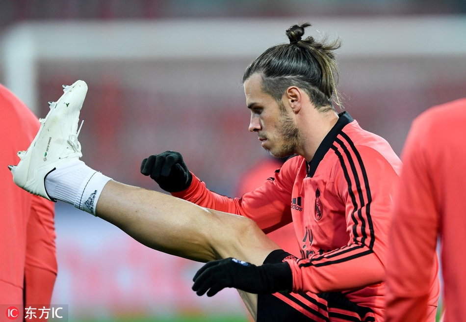 皇马训练 魔笛拉莫斯爱的抱抱