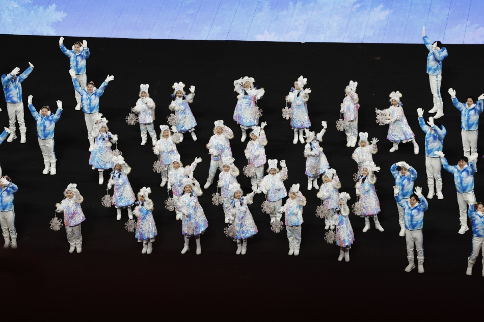 史家小学绽放北京2022年冬奥会开闭幕式