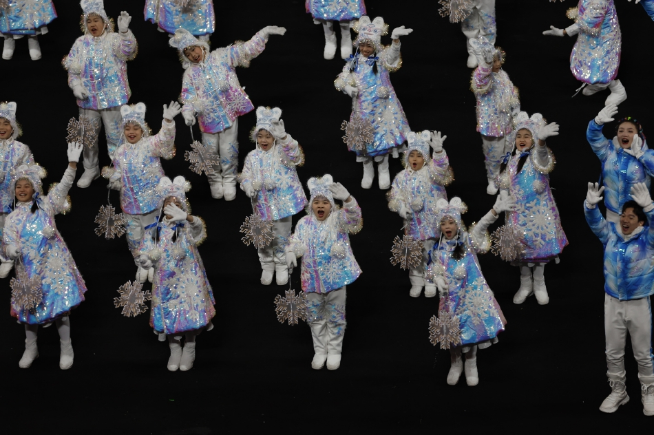 史家小学绽放北京2022年冬奥会开闭幕式