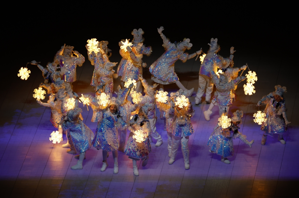 史家小学绽放北京2022年冬奥会开闭幕式