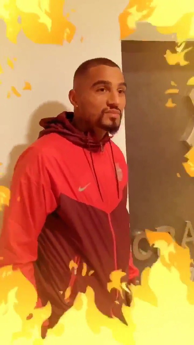 意外？！巴萨闪电签下这一人