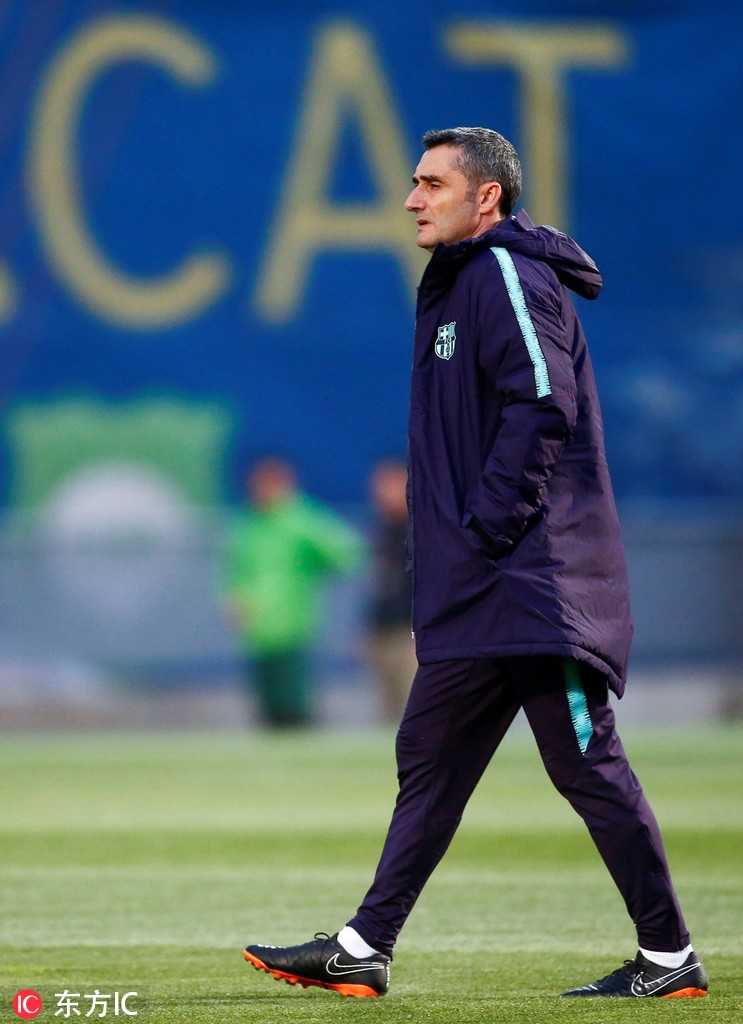 巴萨训练备战欧冠对阵里昂