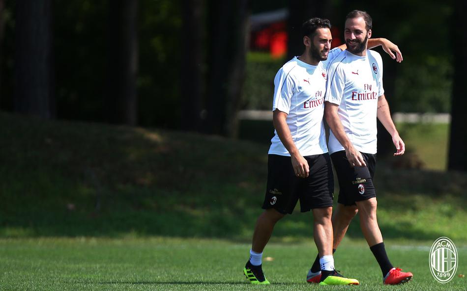 AC米兰训练备战