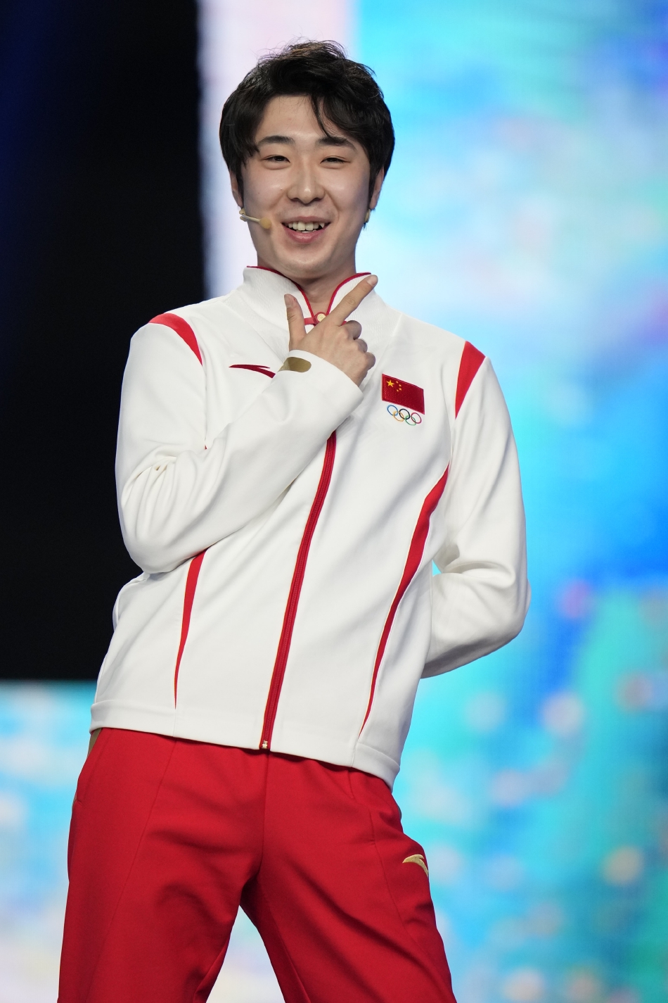 中国冰雪之夜在京举行