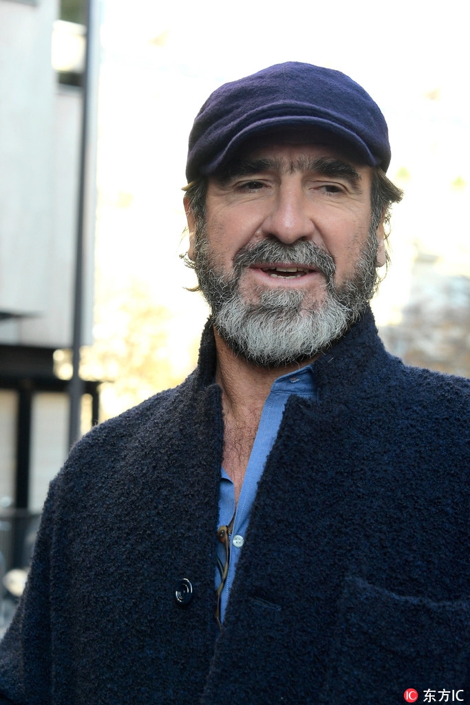 坎通纳长款外套绅士气质十足