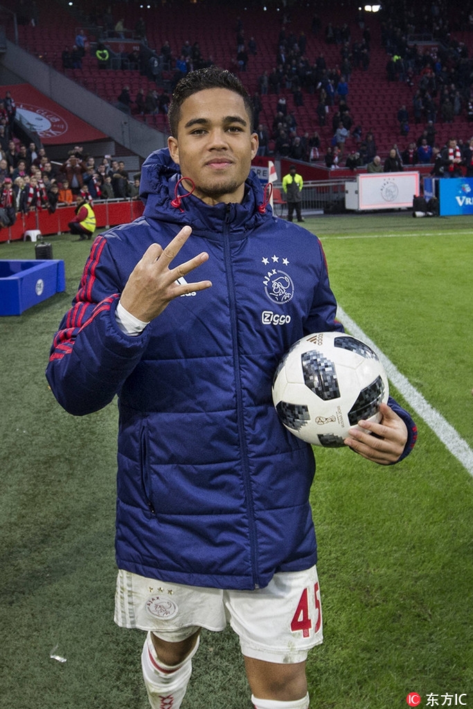 猛 小克鲁伊维特上演帽子戏法_高清图集_新浪网