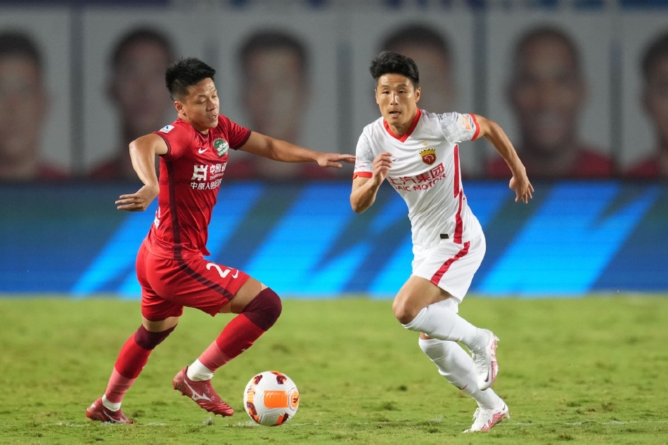 [中超]上海上港2-1河南