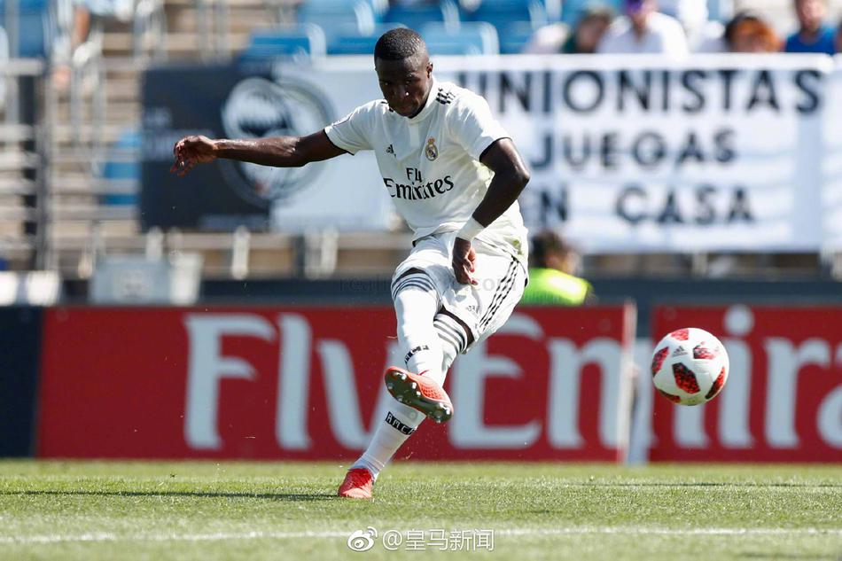 皇马超新星经典庆祝