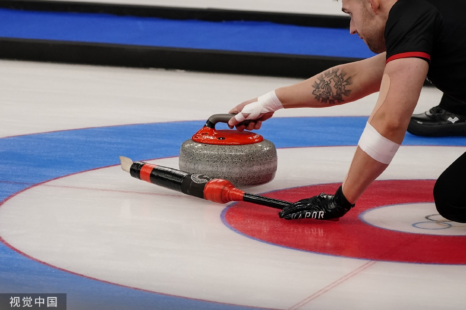 [冬奥男子冰壶]中国5-4险胜丹麦