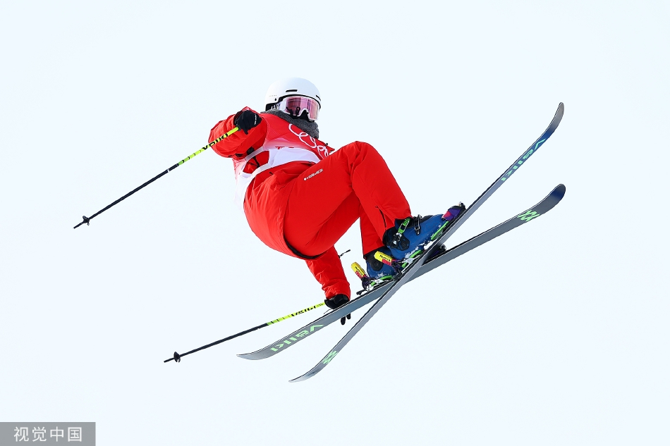 U型池资格赛：谷爱凌领衔中国3金花晋级决赛