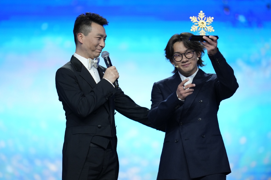 中国冰雪之夜在京举行