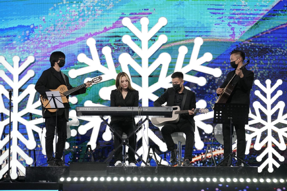 中国冰雪之夜在京举行