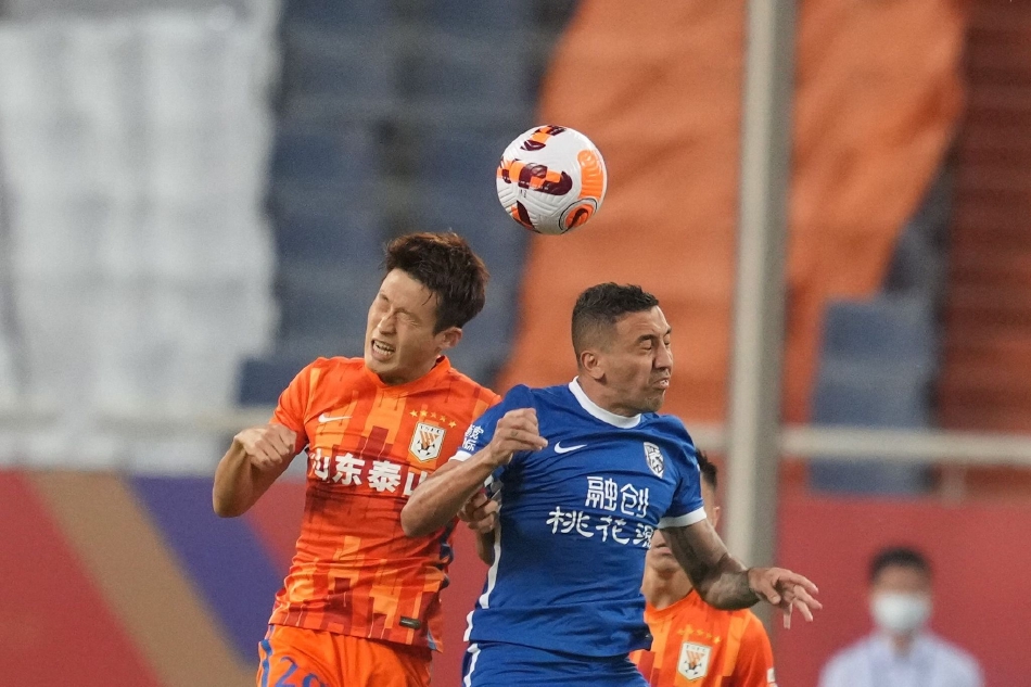 [中超]山东泰山1-1武汉三镇