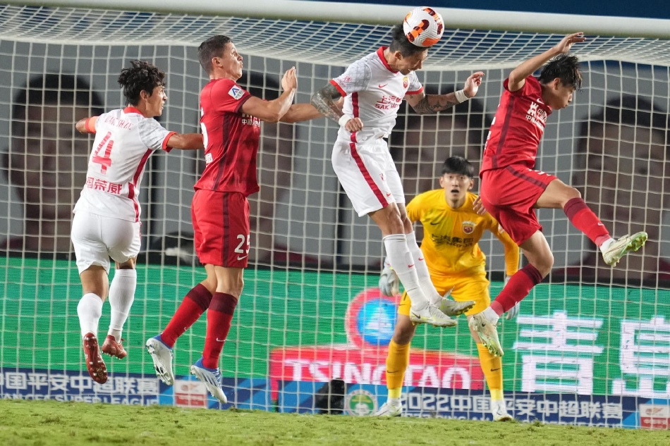 [中超]上海上港2-1河南
