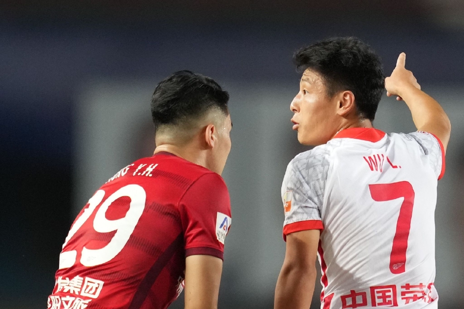 [中超]上海上港2-1河南